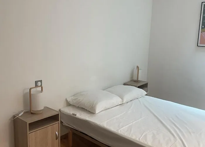 度假居 St Cyprien Superbe Maison De Village 圣西普里安